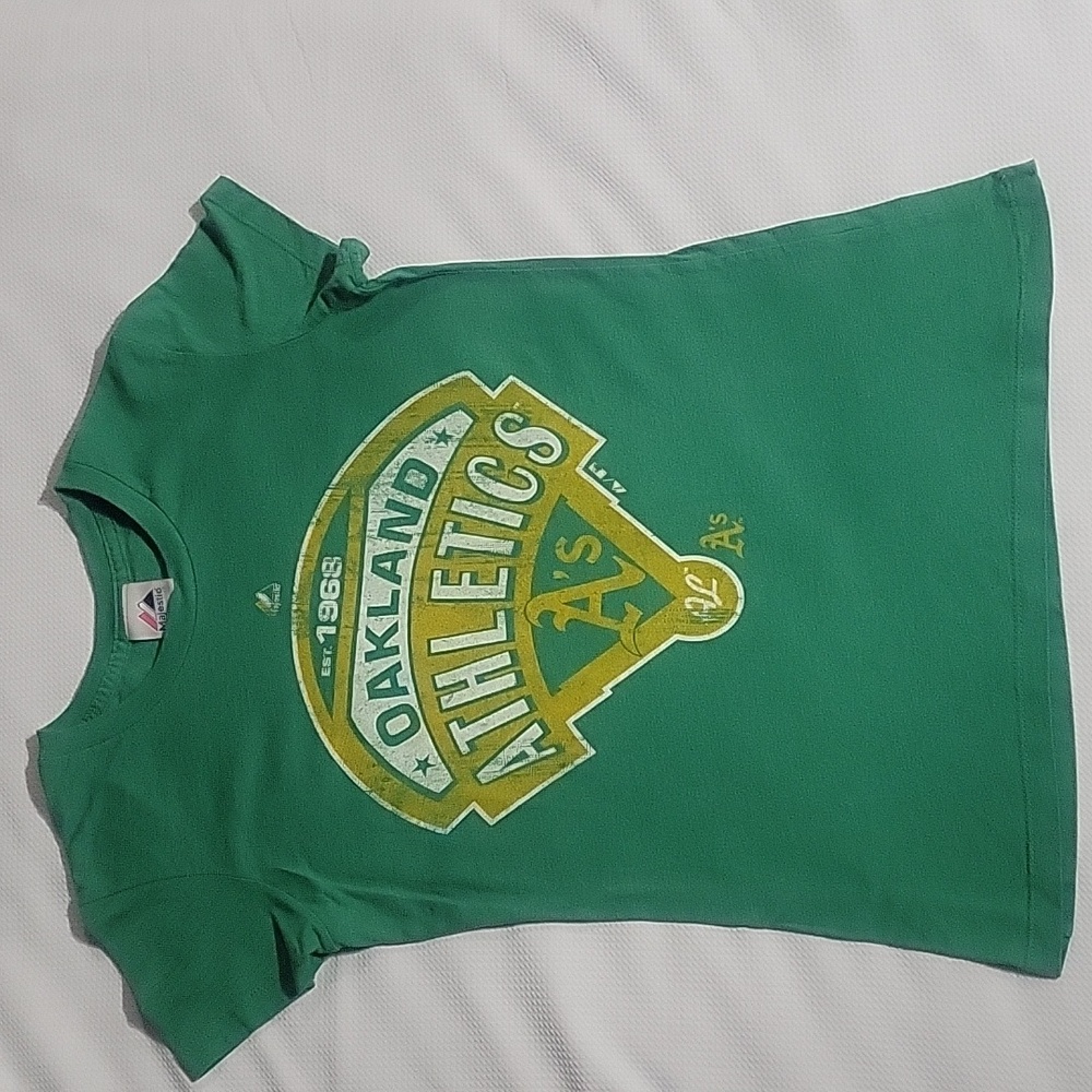 Oakland A's womens top size small